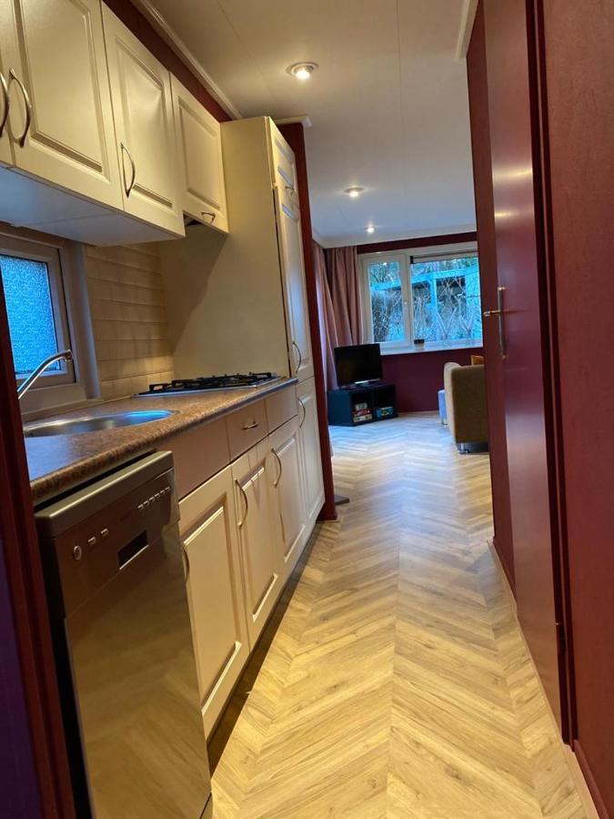 Sfeervolle Chalet Op De Veluwe In Hoenderloo Ξενοδοχείο Εξωτερικό φωτογραφία