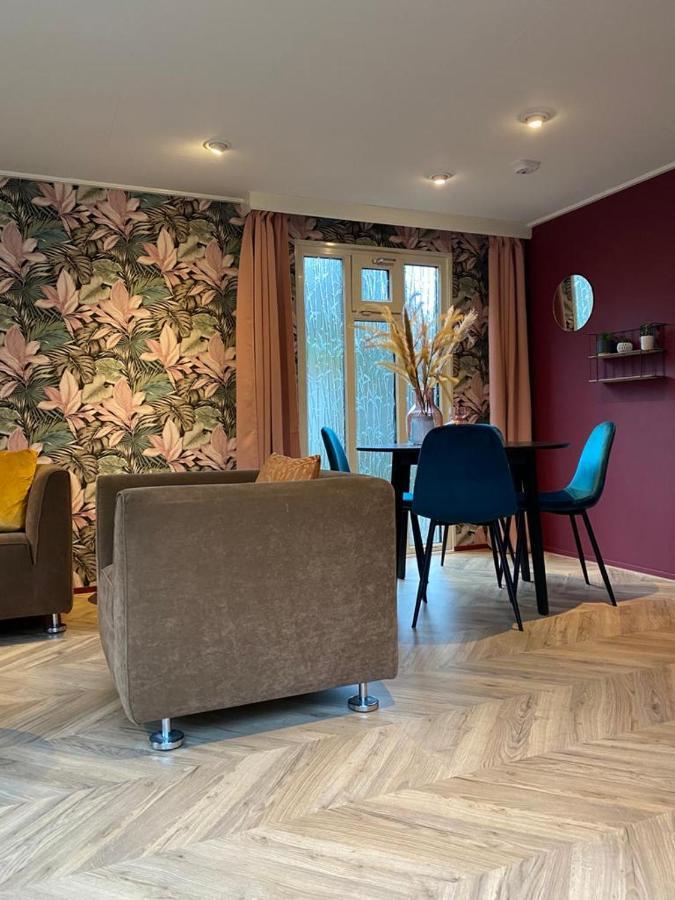 Sfeervolle Chalet Op De Veluwe In Hoenderloo Ξενοδοχείο Εξωτερικό φωτογραφία